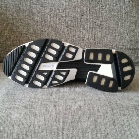 ADIDAS - POD-S3.1 (CG6884) - Picture 5 of 8